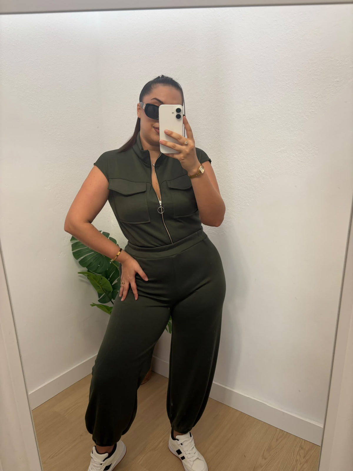 CONJUNTO CHALECO ZIP
