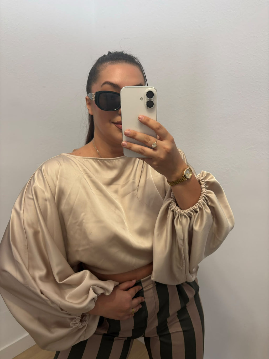 BLUSA SATIN OVER